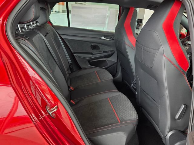 New 2026 Volkswagen GTI SE FWD image 15