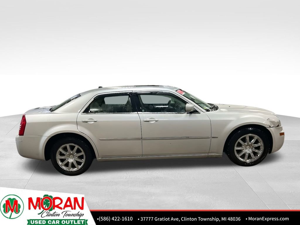 Used 2008 Chrysler 300 Touring image 7