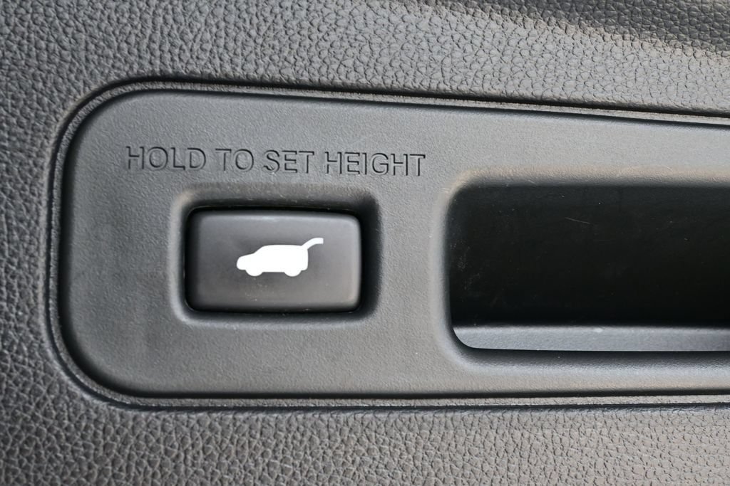 Used 2024 Acura MDX w/ Advance Package AWD/4WD image 20