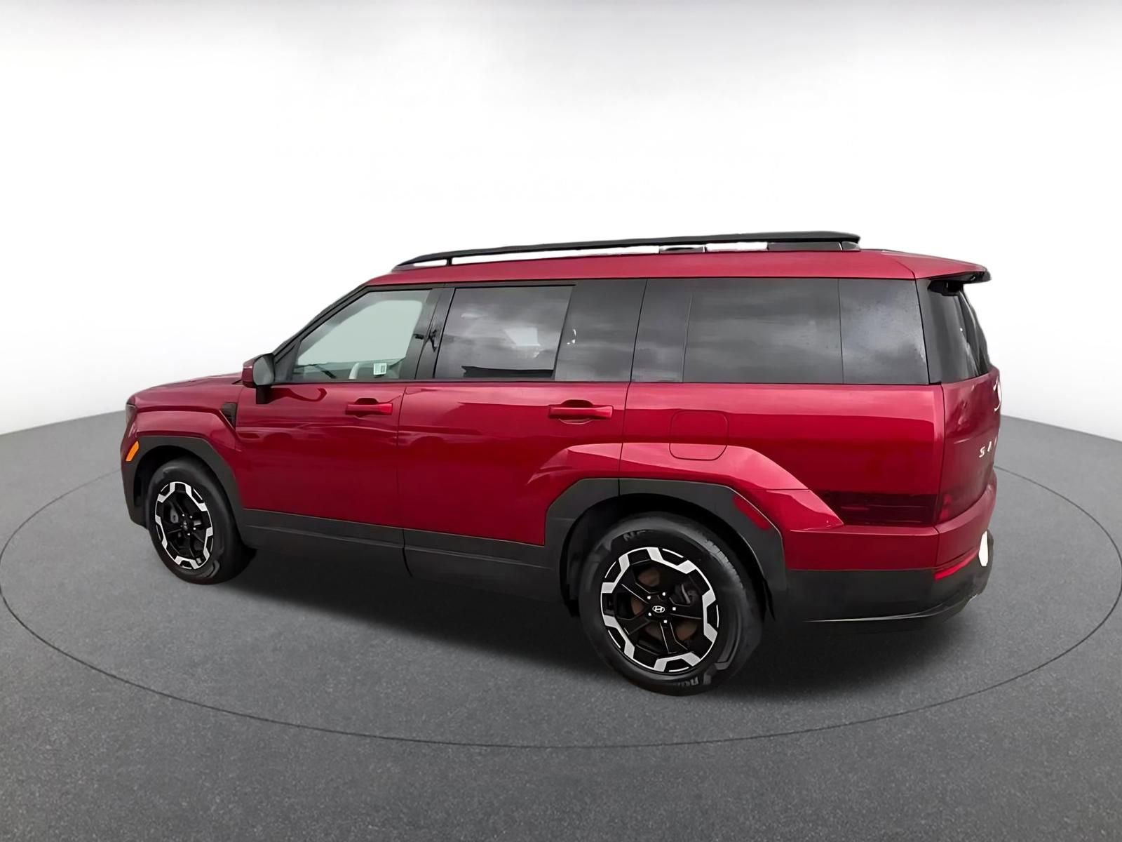 Used 2025 Hyundai Santa Fe SEL image 9