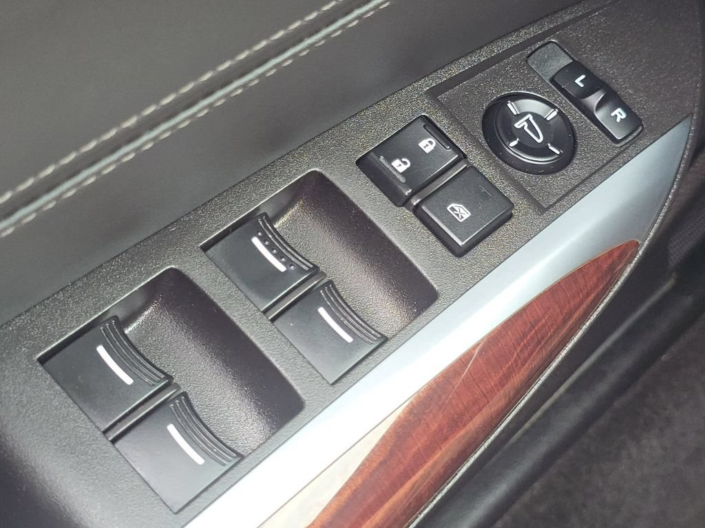 Used 2016 Acura TLX V6 SH-AWD w/ Technology Pkg image 24