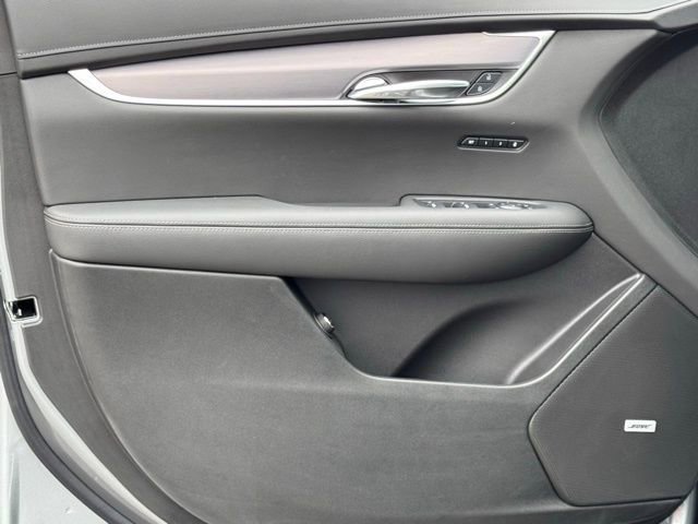 New 2025 Cadillac XT6 Luxury w/ LPO, Premium Carpet Package AWD/4WD image 16