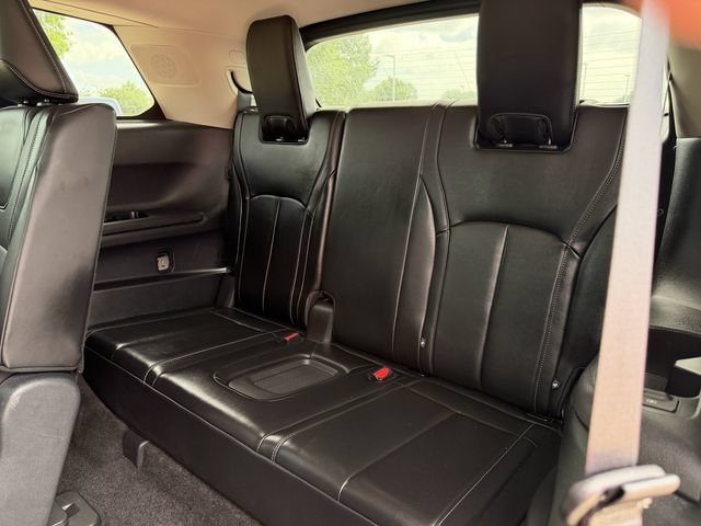 Used 2023 INFINITI QX60 Sensory w/ Cargo Package AWD/4WD image 29