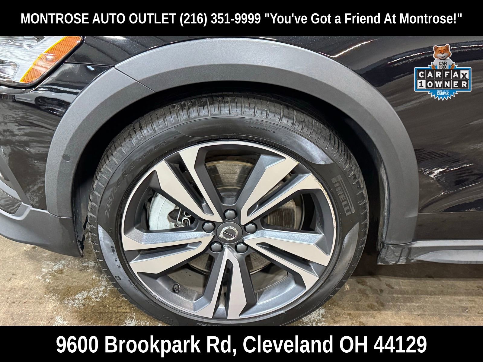 Used 2025 Volvo V60 B5 Cross Country Plus image 51