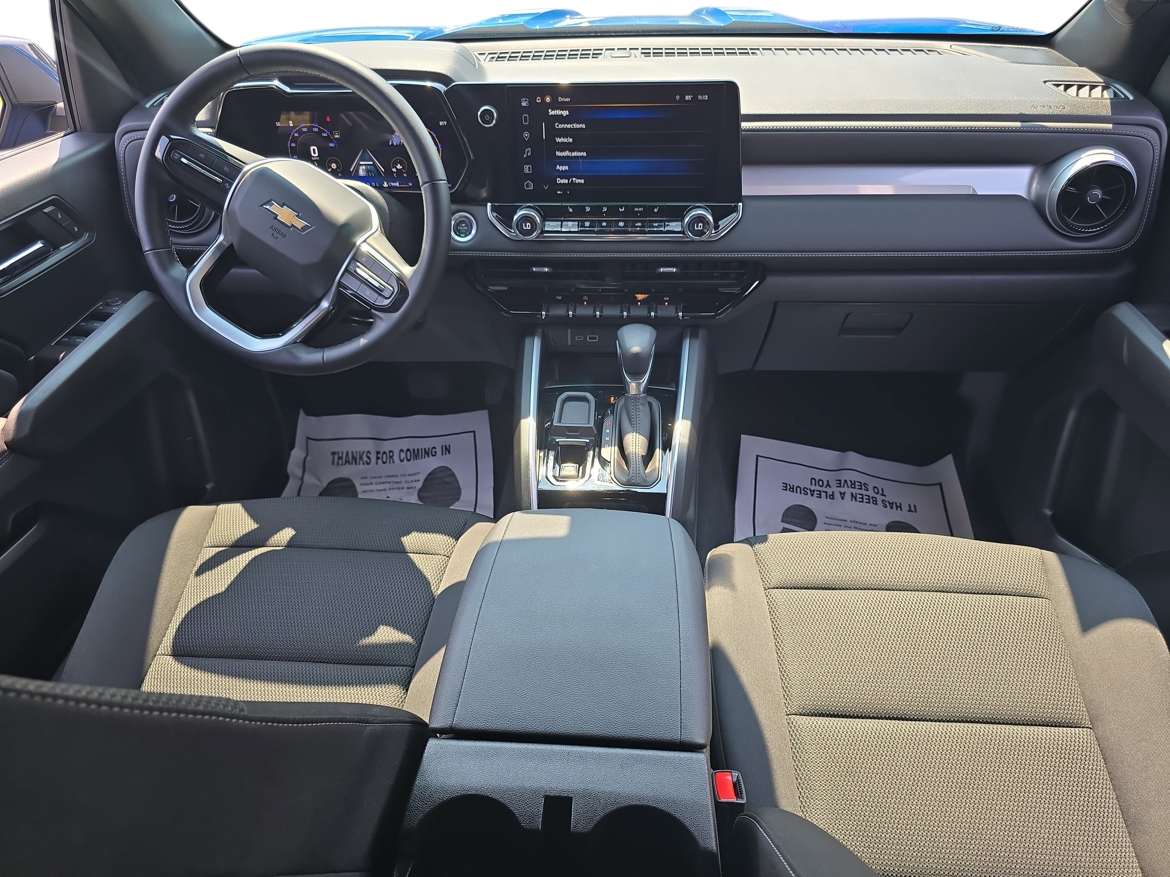 Used 2024 Chevrolet Colorado LT w/ LT Convenience Package II RWD image 9