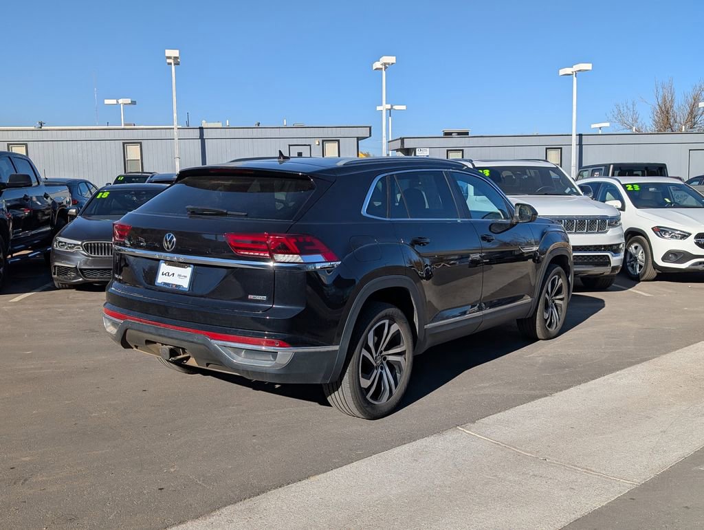 Used 2022 Volkswagen Atlas Cross Sport SEL image 7