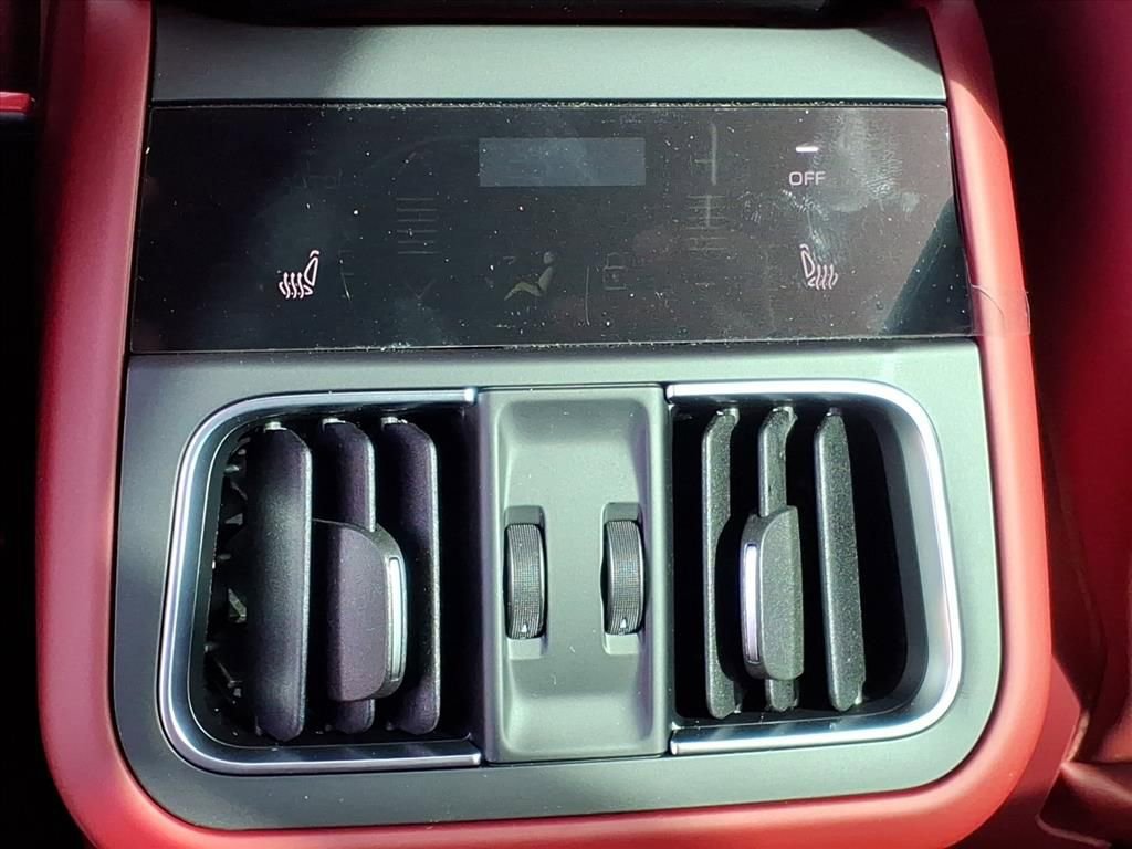 New 2026 Maserati Grecale Modena image 12