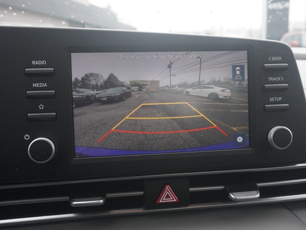 Used 2023 Hyundai Elantra SEL image 38