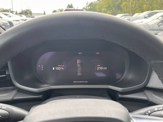 Used 2022 Polestar Polestar 2 w/ Plus Package AWD/4WD image 23