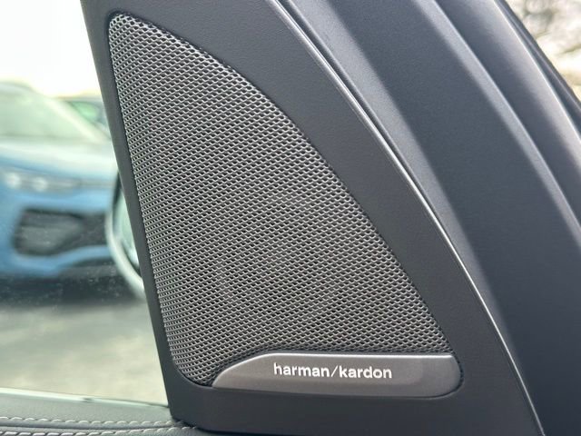 New 2026 BMW X5 xDrive50e w/ Executive Package image 27