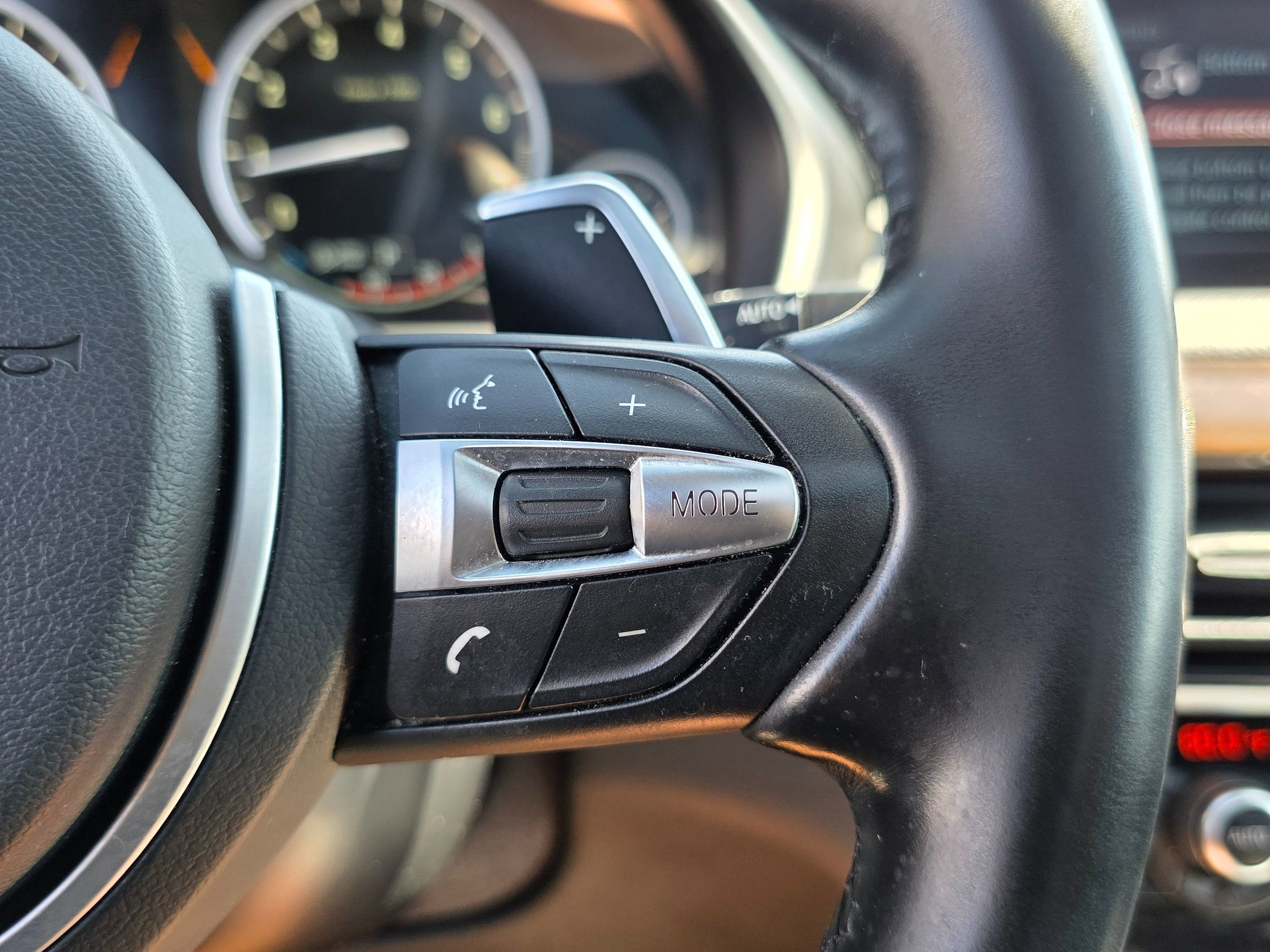 Used 2017 BMW X5 xDrive35i w/ M Sport Package image 38