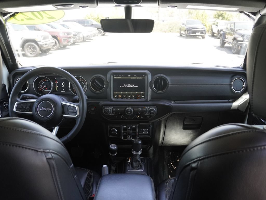 Certified 2023 Jeep Gladiator Overland AWD/4WD image 33