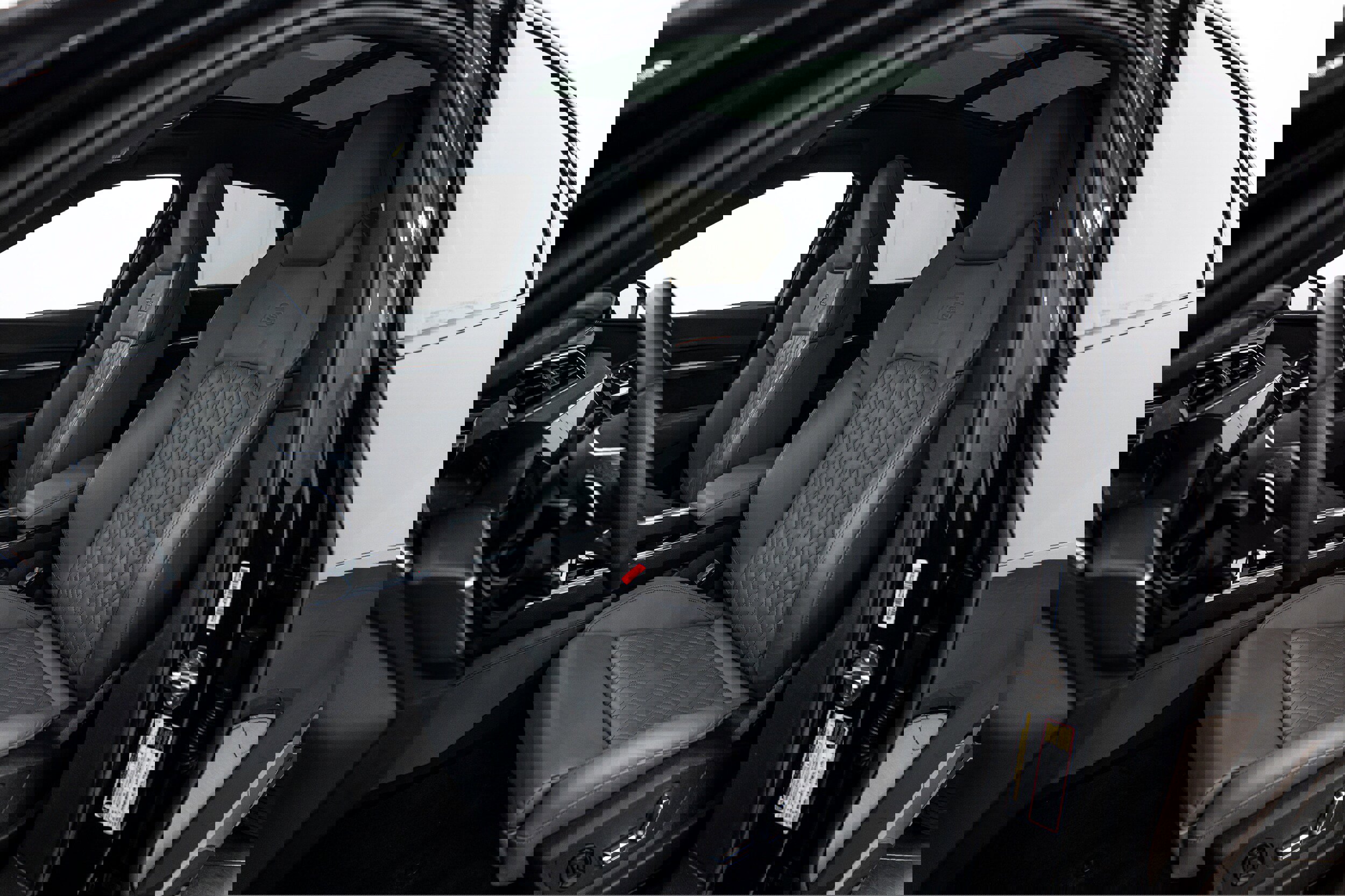 Certified 2023 Audi e-tron S Prestige w/ Prestige Package image 17