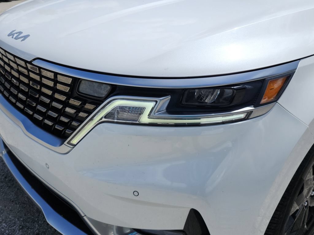 Used 2022 Kia Carnival SX FWD image 8