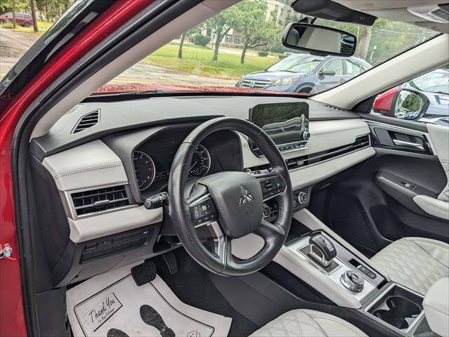 Used 2022 Mitsubishi Outlander SEL FWD image 11