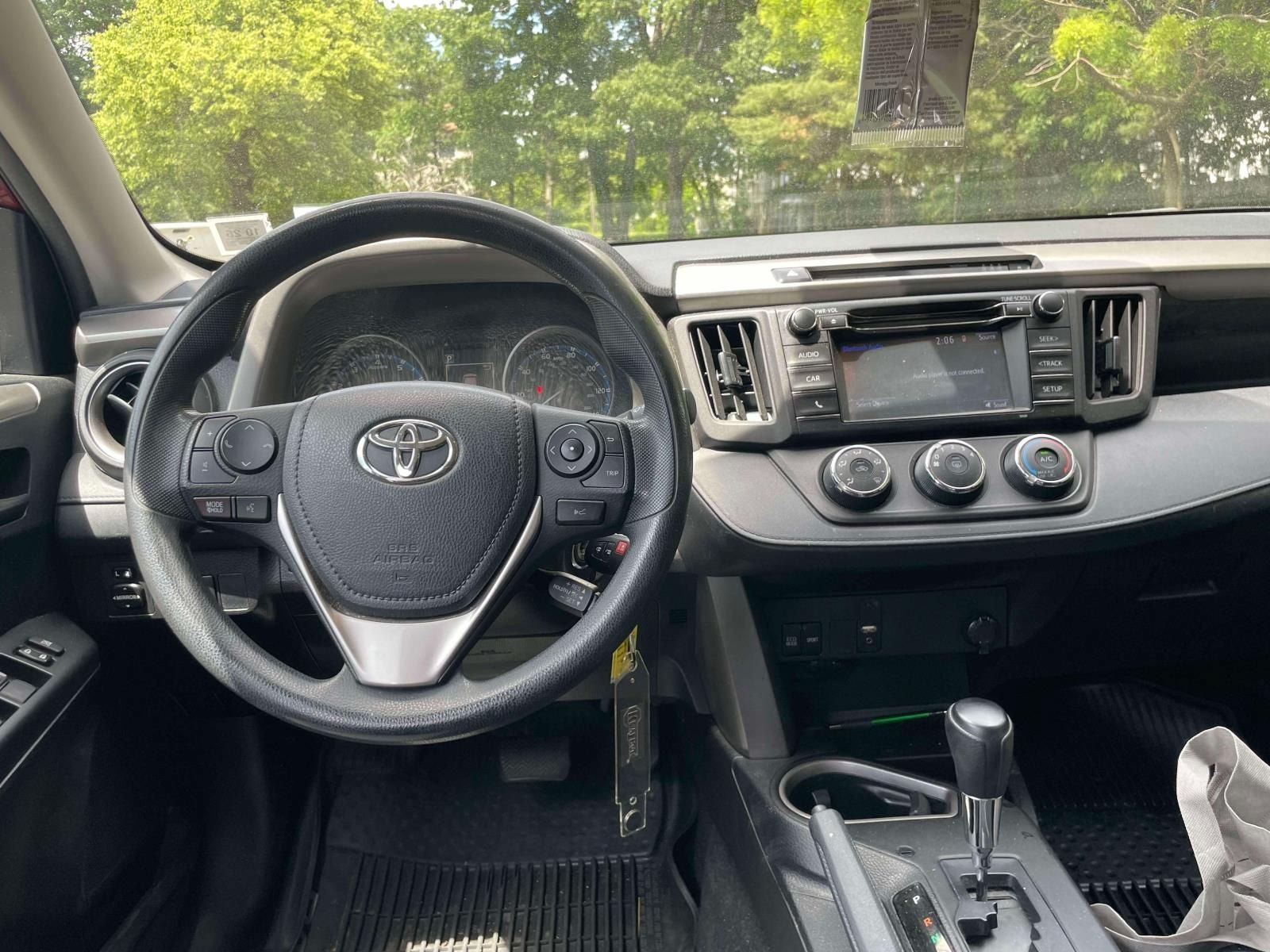 Used 2018 Toyota RAV4 LE w/ All Weather Liner Package AWD/4WD image 13