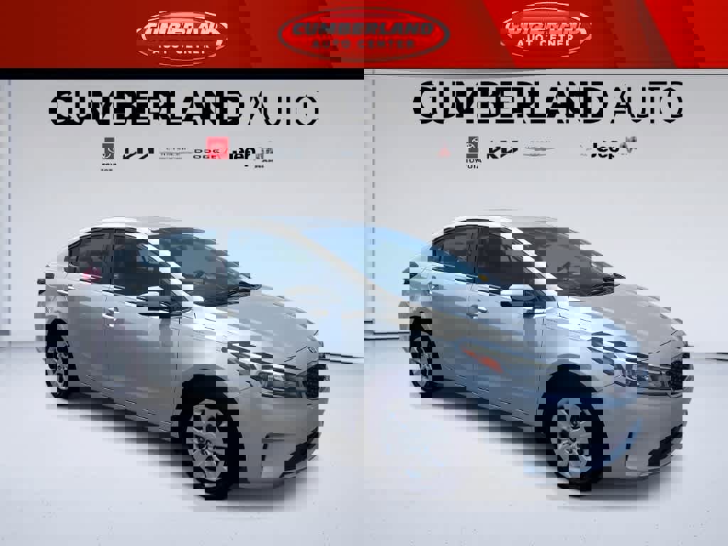 Used 2017 Kia Forte LX image 1