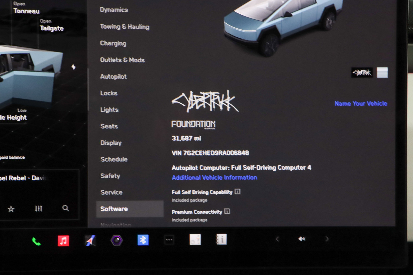 Used 2024 Tesla Cybertruck AWD Crew Cab image 15