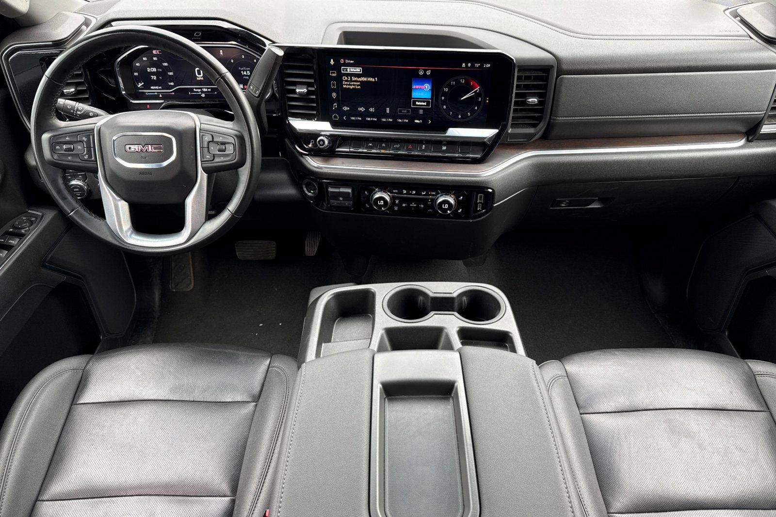 Used 2025 GMC Sierra 1500 SLT image 17