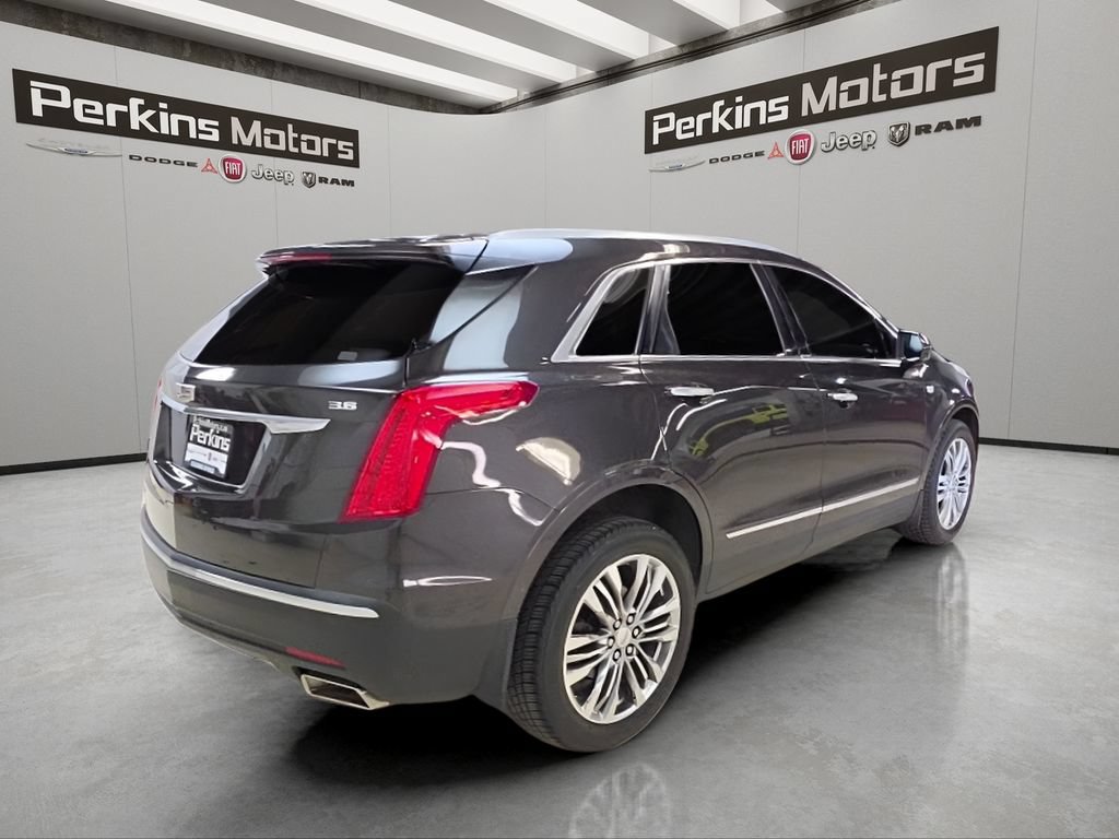 Used 2017 Cadillac XT5 Premium Luxury AWD/4WD image 5