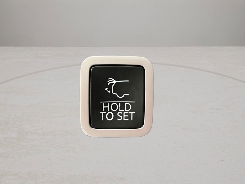 Certified 2022 Jeep Grand Cherokee L Laredo image 34