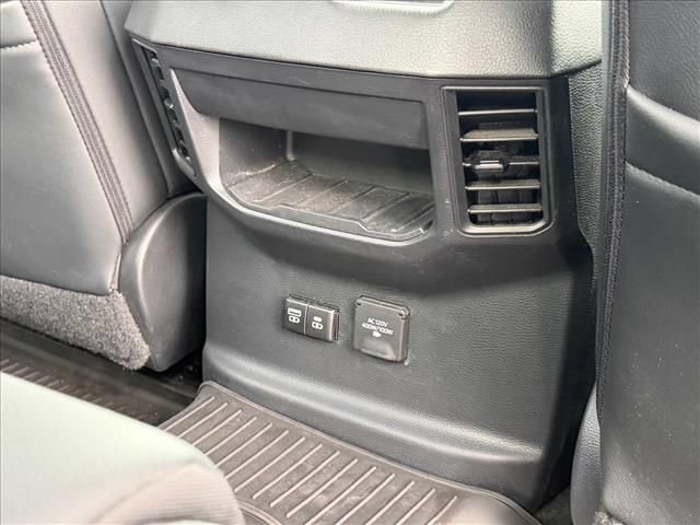 Used 2024 Toyota Tundra Limited w/ Power Package AWD/4WD image 11