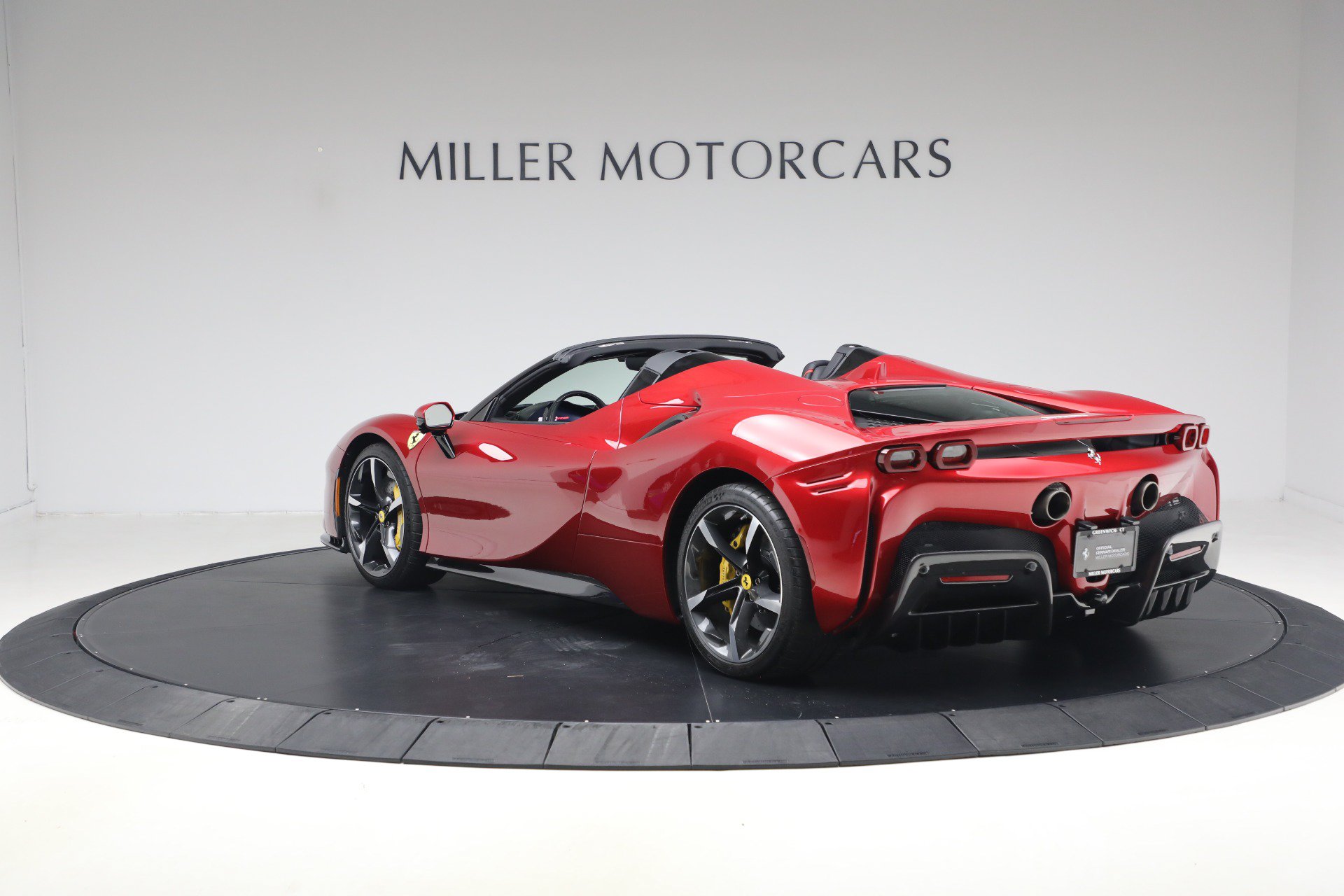 Certified 2024 Ferrari SF90 Spider AWD/4WD image 6