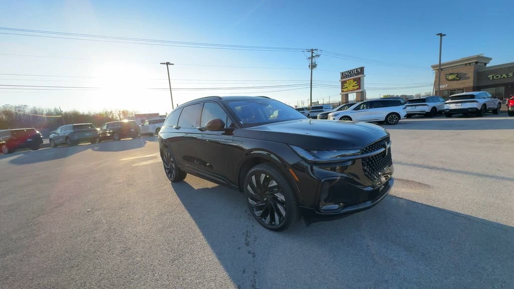 New 2026 Lincoln Nautilus Reserve image 2