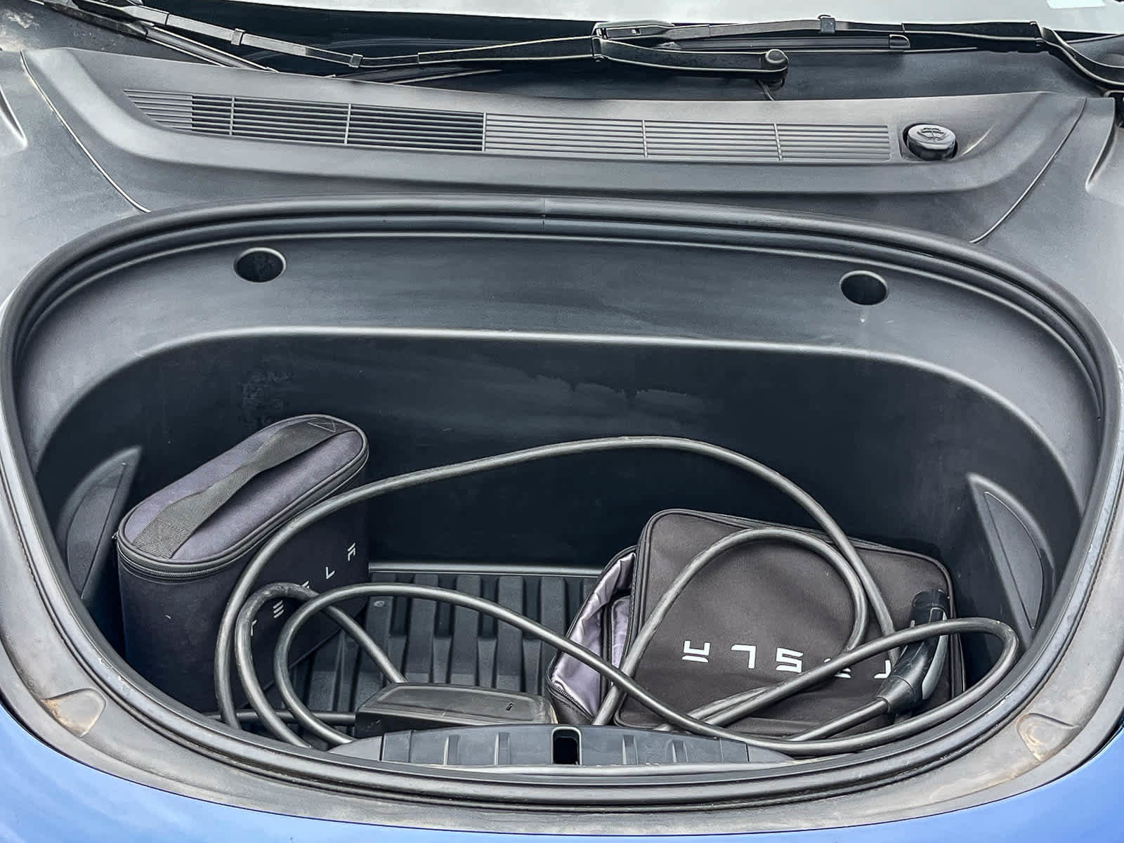 Used 2023 Tesla Model 3 Standard Range image 25