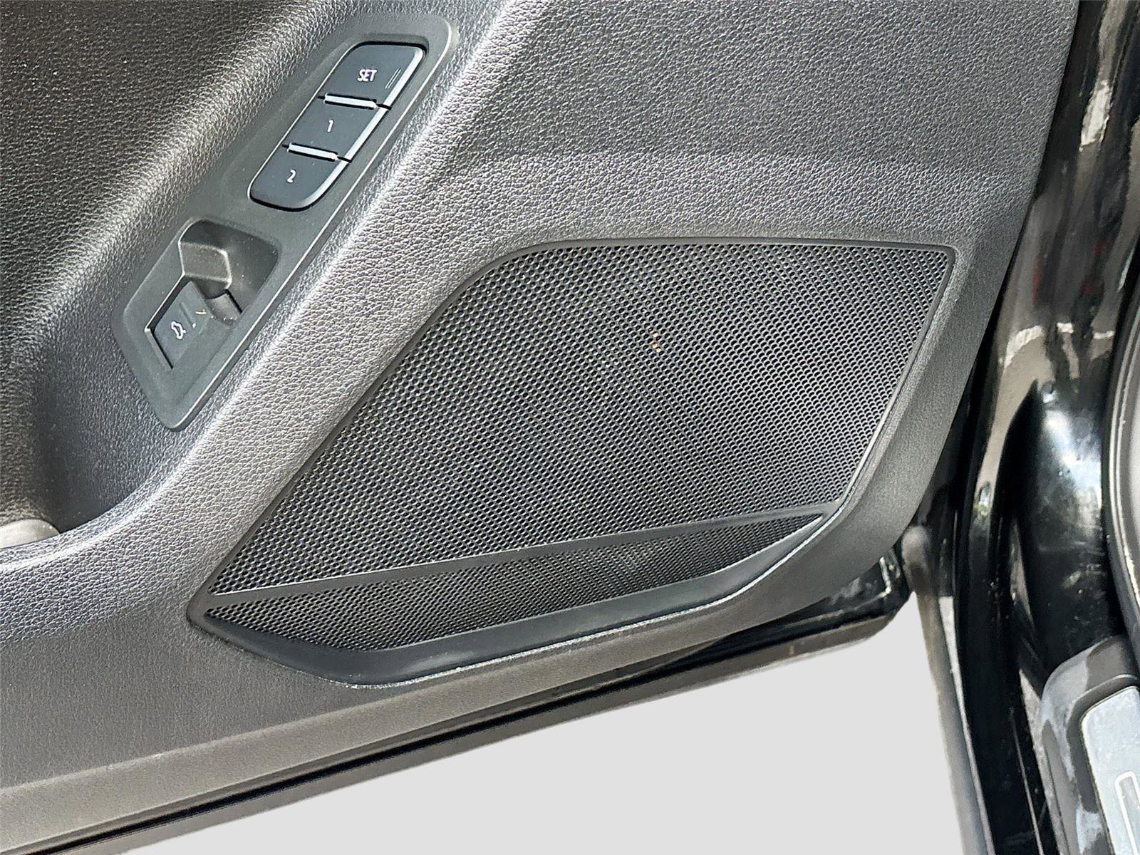 Used 2024 Audi Q3 2.0T Premium Plus AWD/4WD image 19