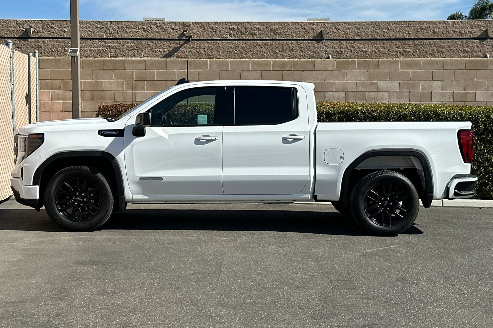 Certified 2026 GMC Sierra 1500 Elevation RWD image 7