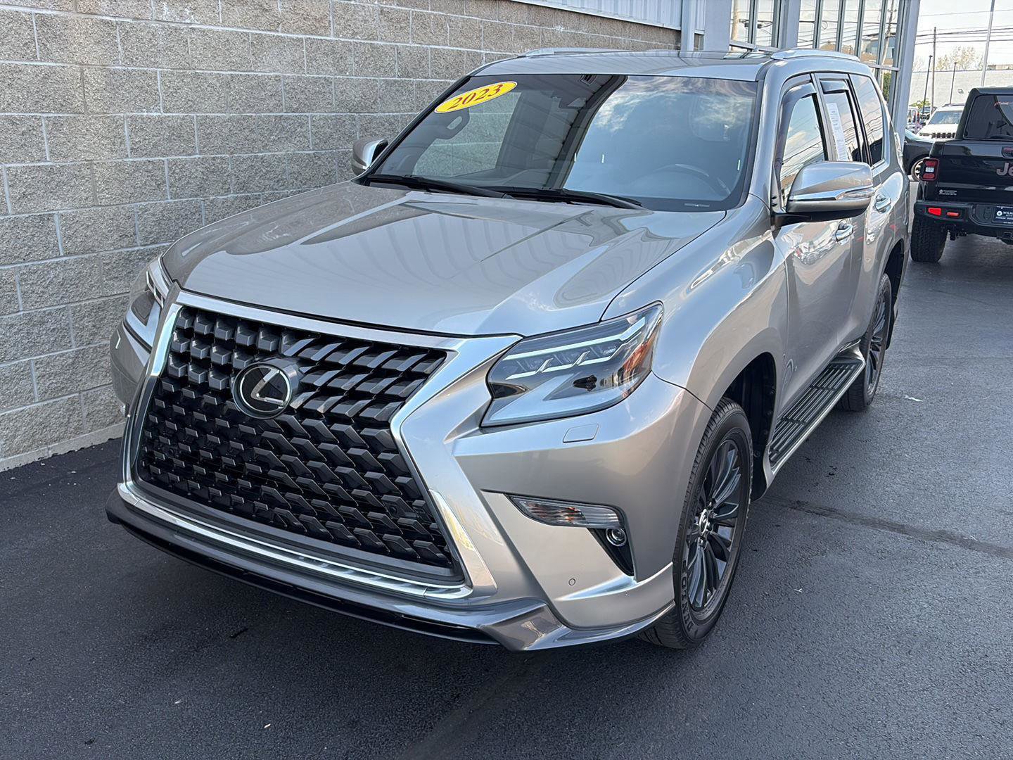 Used 2023 Lexus GX 460 Premium AWD/4WD image 39