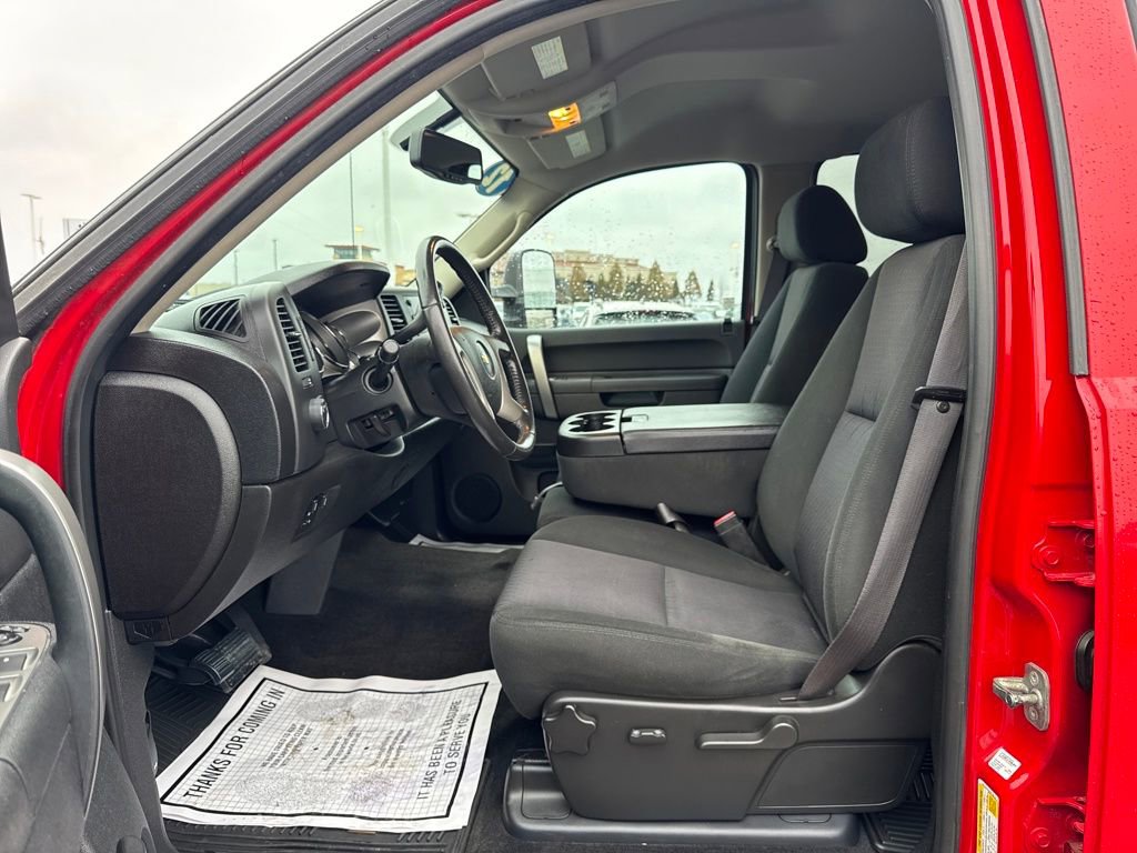 Used 2012 Chevrolet Silverado 2500 LT w/ Interior Plus Package image 32
