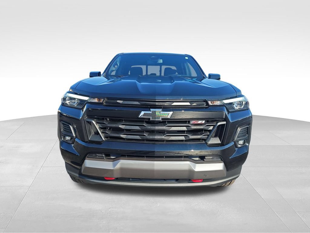 Used 2023 Chevrolet Colorado Z71 w/ Z71 Convenience Package 2 AWD/4WD image 8