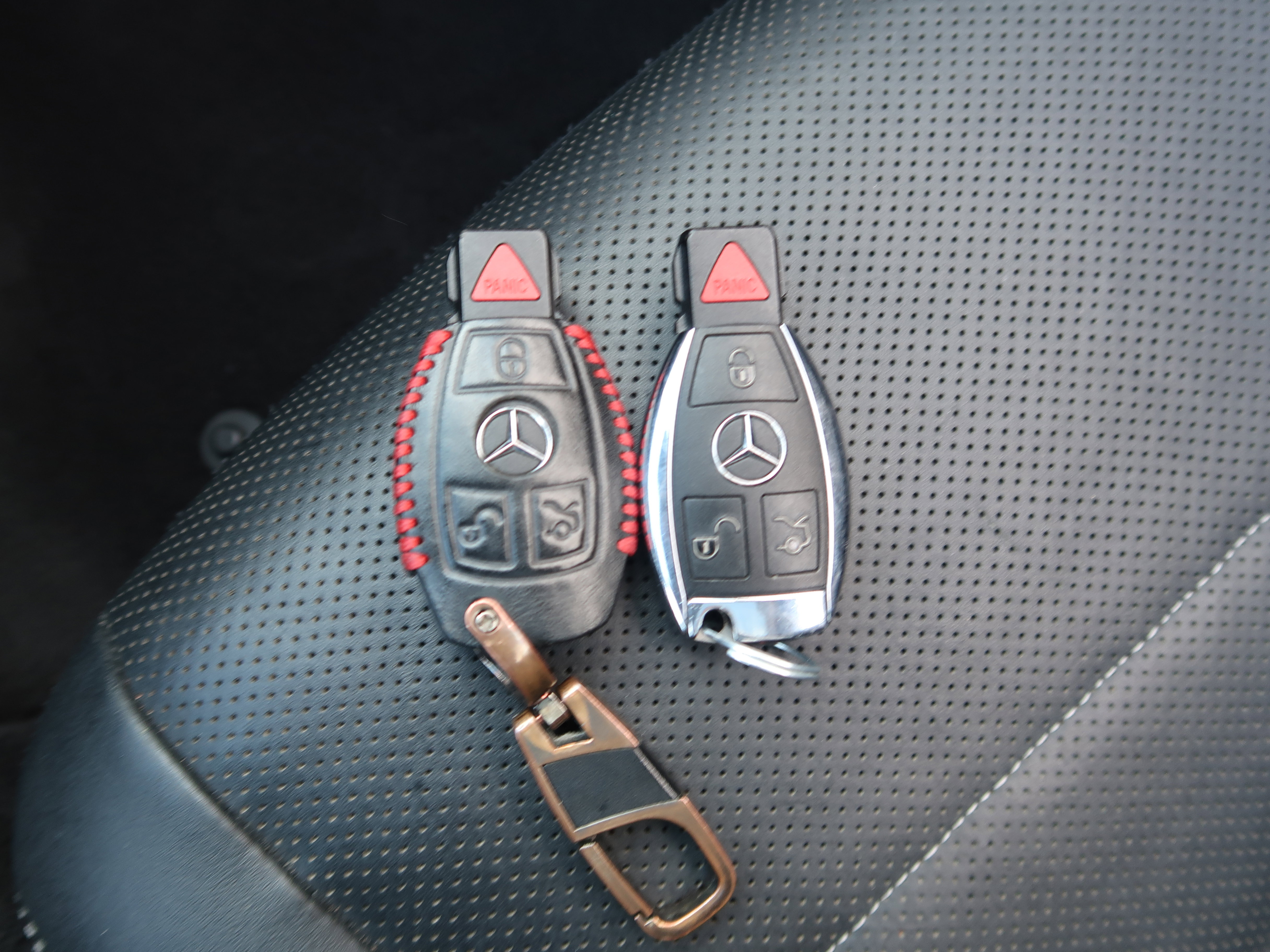 Used 2013 Mercedes-Benz E 550 Coupe w/ Premium 2 Pkg image 30