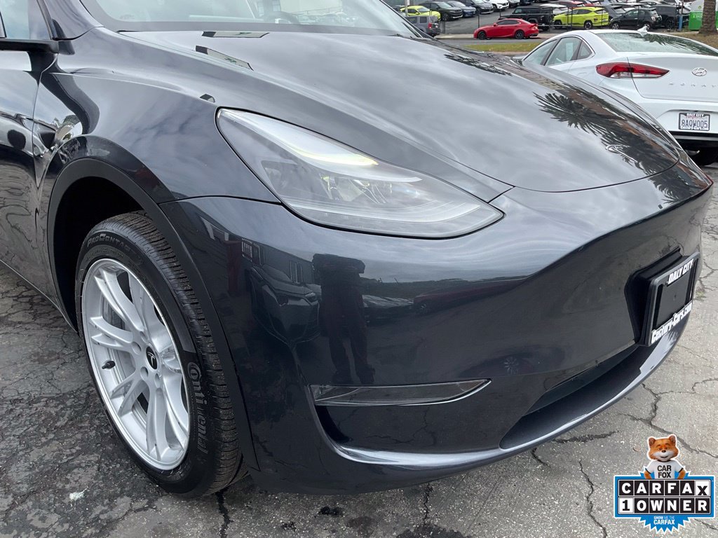 Used 2024 Tesla Model Y 2WD image 71