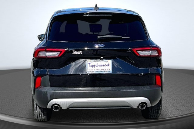 Used 2023 Ford Escape Active FWD image 5