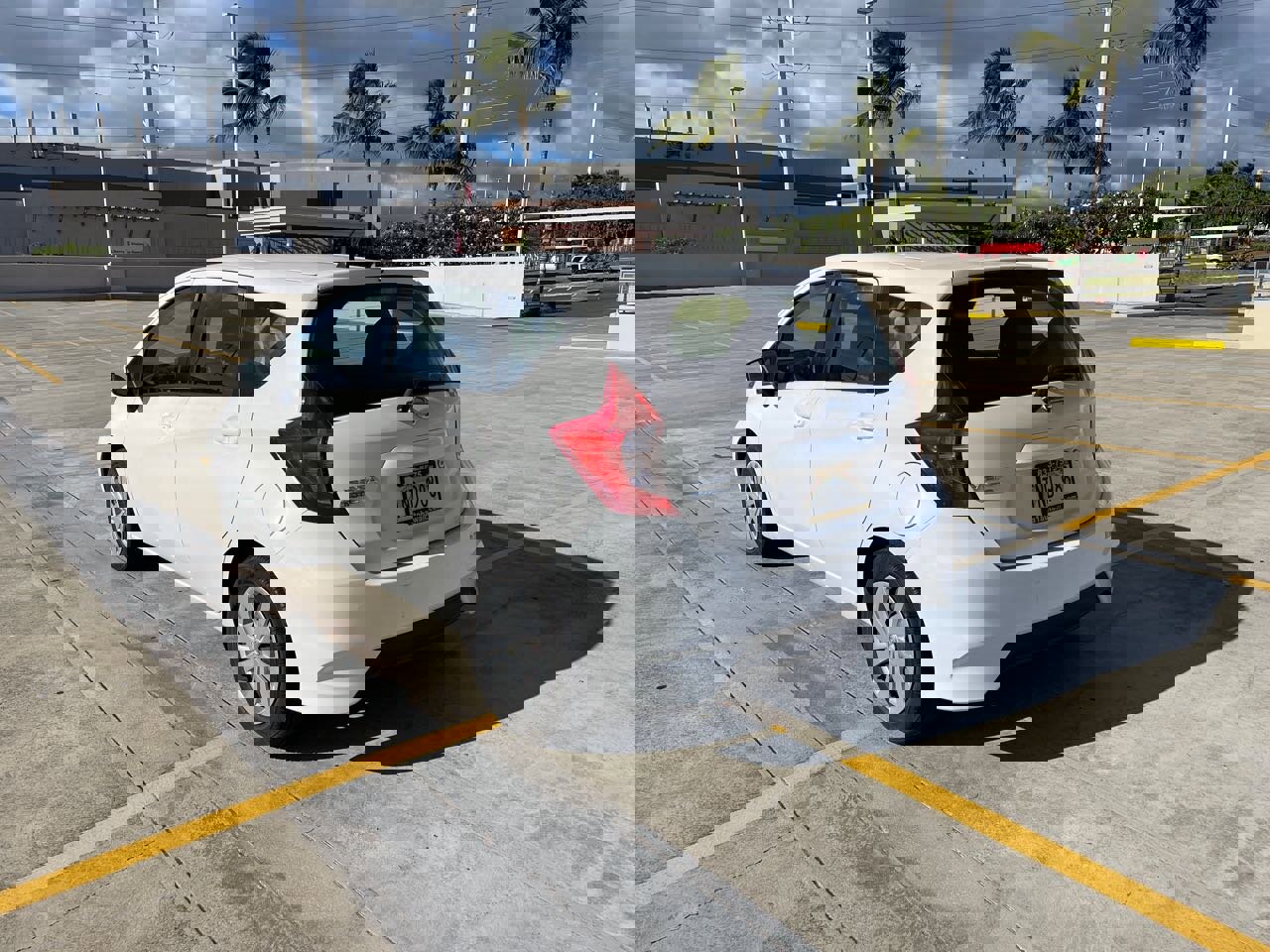 Used 2017 Nissan Versa Note S Plus image 3