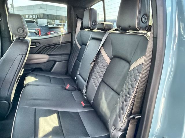 Used 2026 GMC Canyon Denali image 24