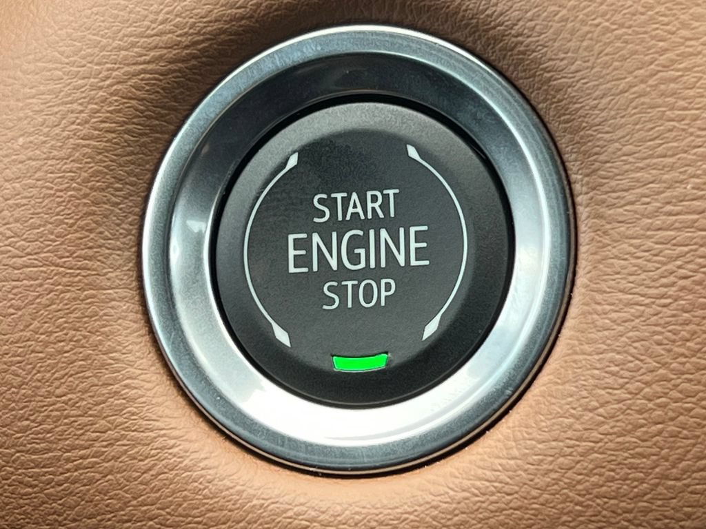 New 2026 GMC Canyon AT4 w/ Technology Plus Package AWD/4WD image 30