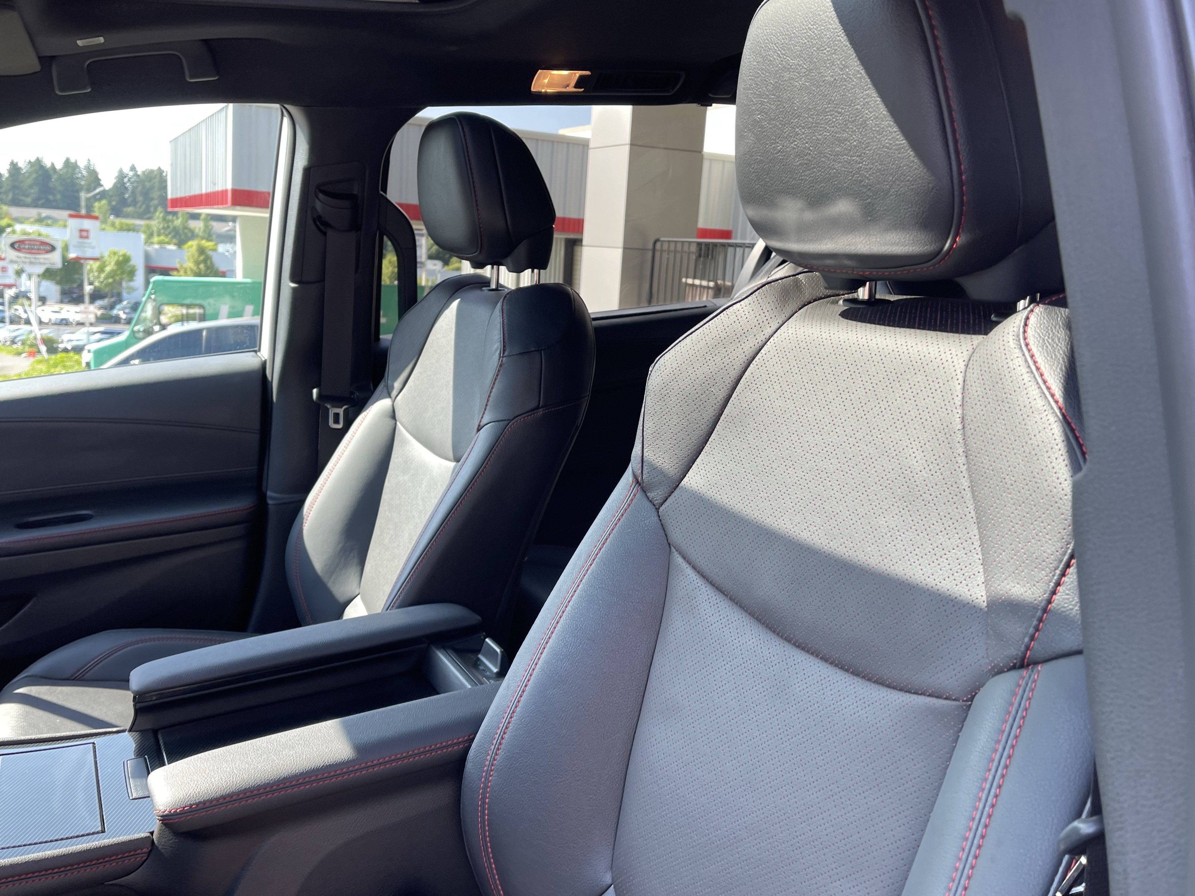Certified 2025 Toyota Sienna XSE w/ XSE Premium Package AWD/4WD image 18