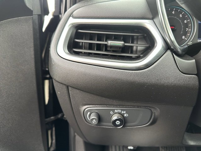 Used 2024 Chevrolet Equinox LT image 20