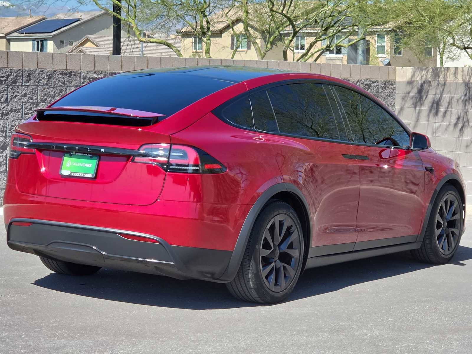 Used 2024 Tesla Model X image 9