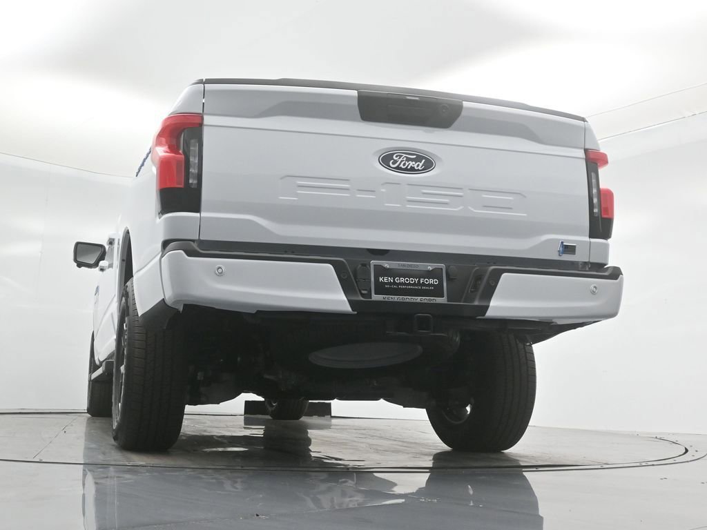 New 2025 Ford F150 Lightning Flash image 48