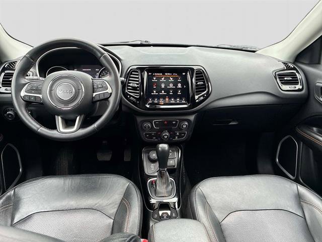 Used 2017 Jeep Compass Limited w/ Navigation Group image 16