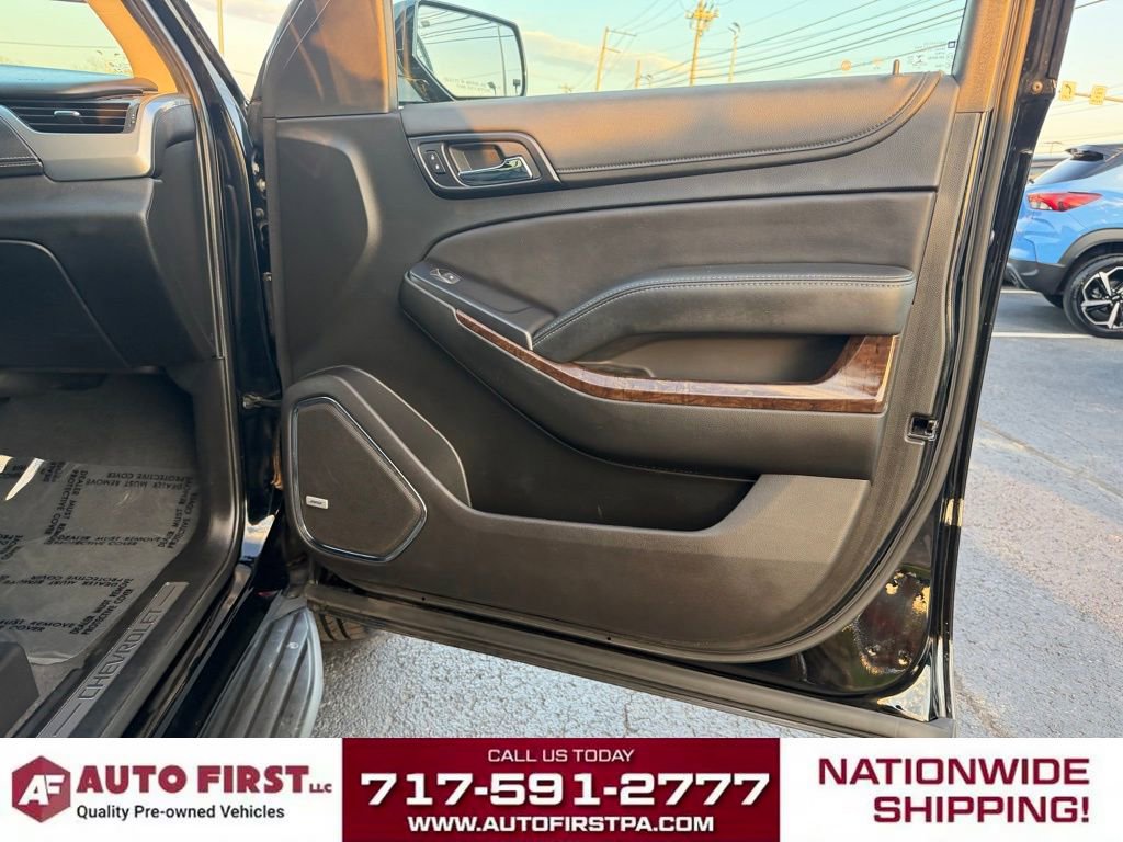 Used 2019 Chevrolet Suburban LT AWD/4WD image 18