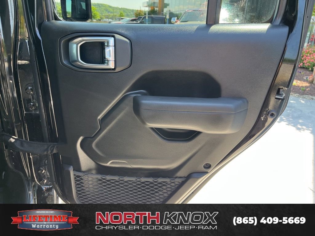 Used 2025 Jeep Wrangler Unlimited Sport S 4xe AWD/4WD image 23