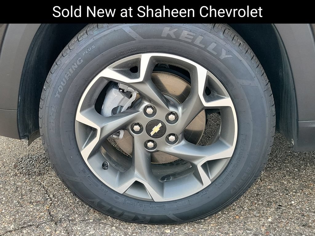 Used 2025 Chevrolet Trax LT w/ Driver Confidence Package FWD image 6