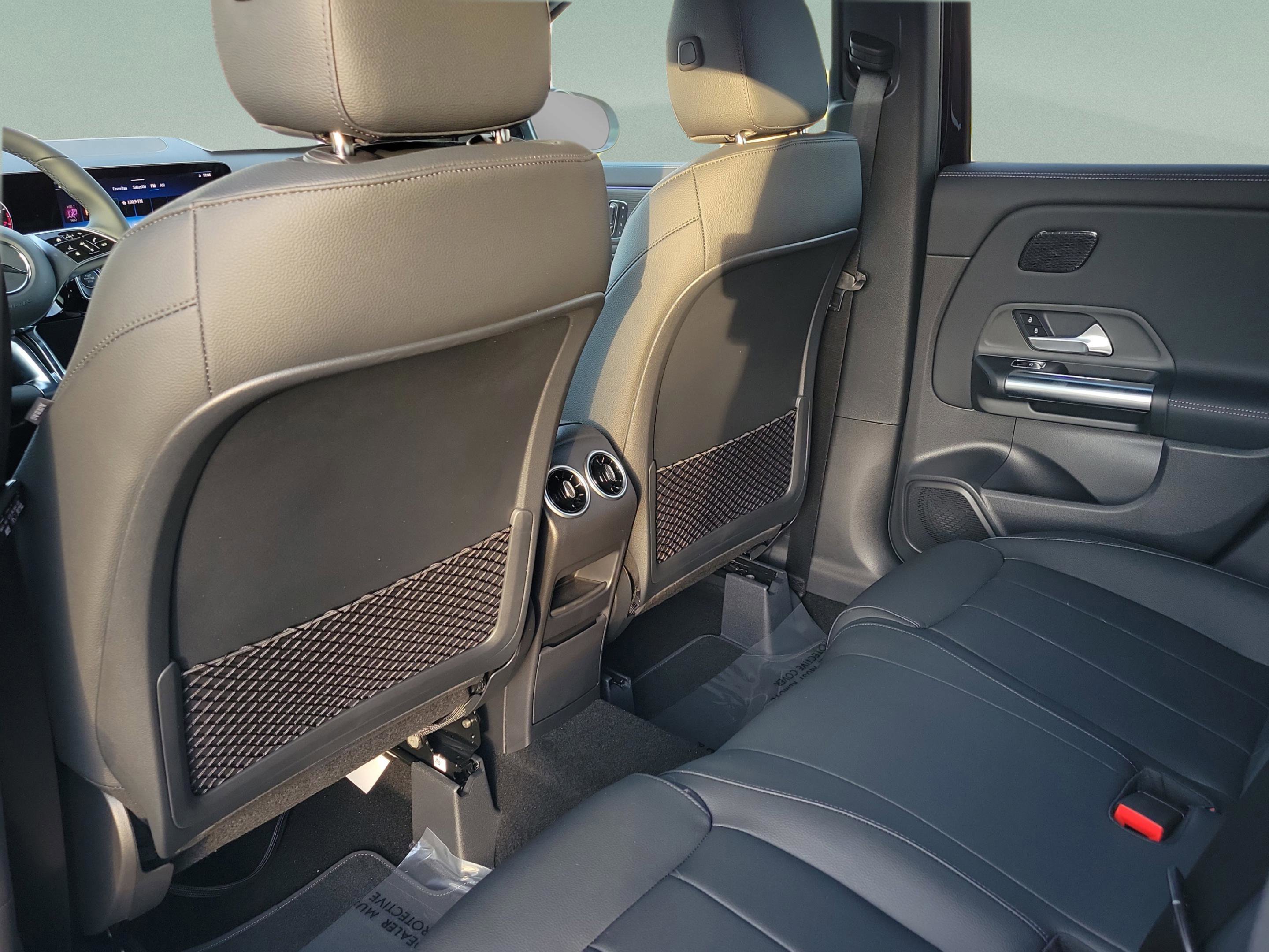 Certified 2026 Mercedes-Benz GLA 250 image 14