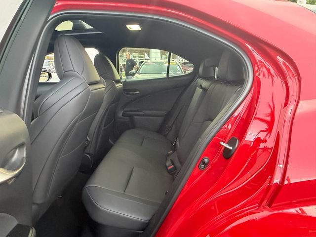 Used 2024 Lexus UX 250h F Sport FWD image 11